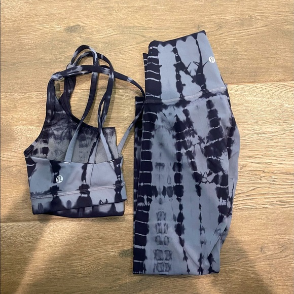Lululemon MATCHING SET (leggings and sports bra) LIMITED ADDITION - Picture 1 of 6